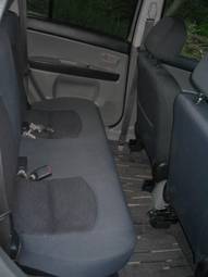 2004 Mazda Demio Pictures