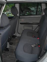 2004 Mazda Demio Photos