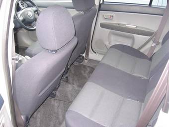 2004 Mazda Demio Wallpapers