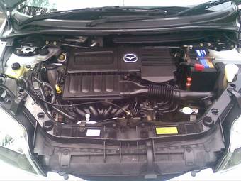 2004 Mazda Demio Images