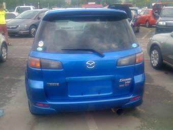 2004 Mazda Demio Pics