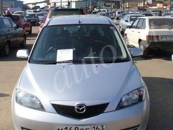 2004 Mazda Demio Photos