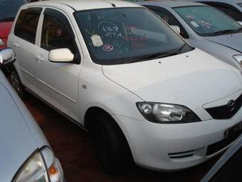 2004 Mazda Demio For Sale