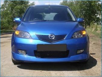 2004 Mazda Demio Pictures