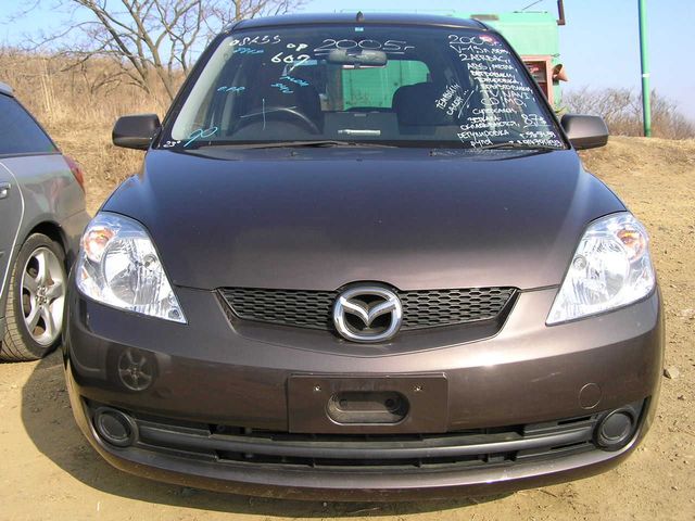 2005 Mazda Demio