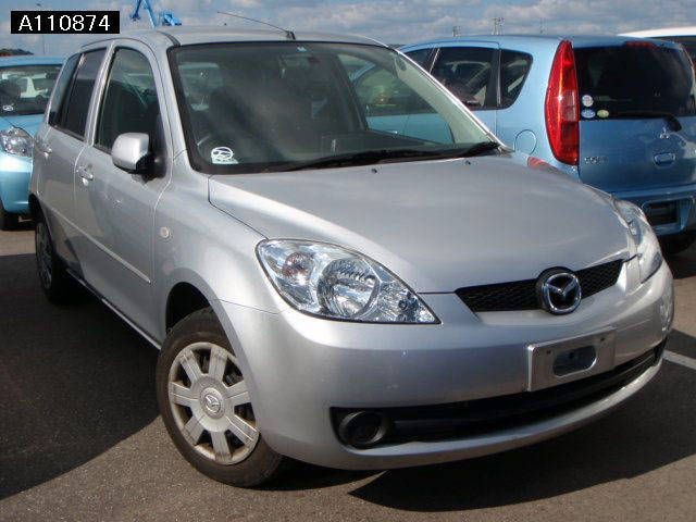 2005 Mazda Demio