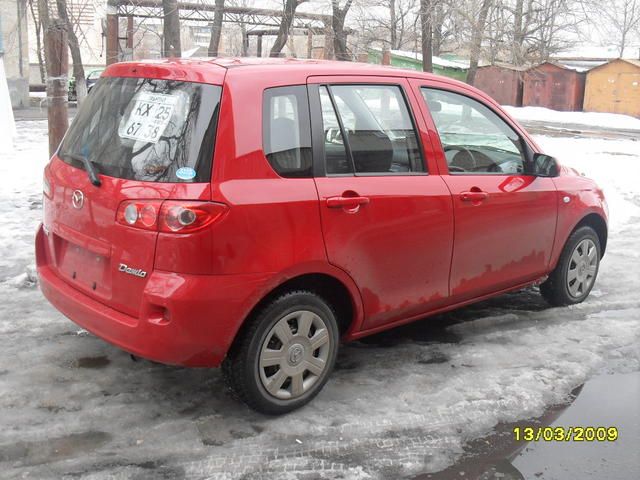 2005 Mazda Demio