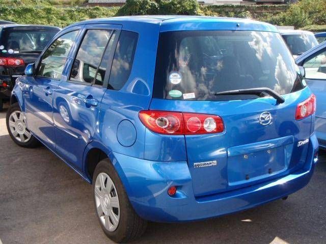 2005 Mazda Demio