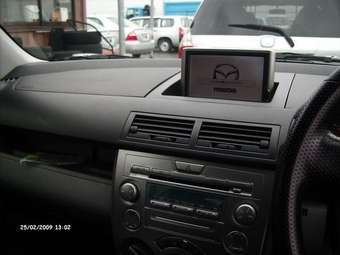 2005 Mazda Demio Photos