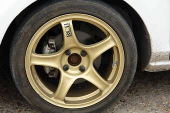 2005 Mazda Demio Pictures