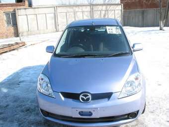 2005 Mazda Demio Pictures