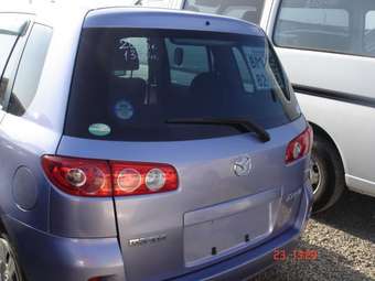 2005 Mazda Demio Images