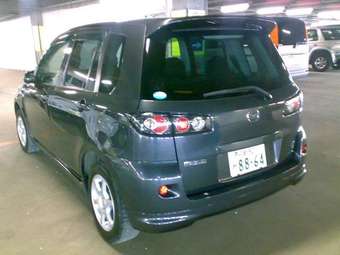 2005 Mazda Demio Photos