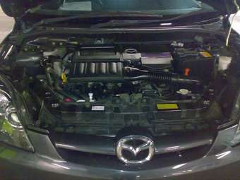 2005 Mazda Demio Pictures