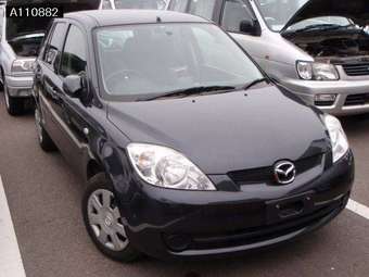 2005 Mazda Demio Pics