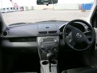 2005 Mazda Demio For Sale