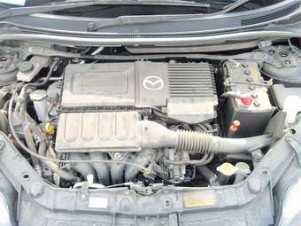 2005 Mazda Demio Pictures