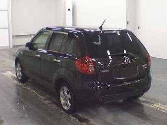 2005 Mazda Demio Photos