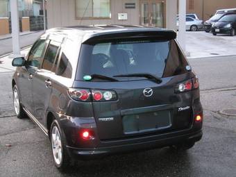 2005 Mazda Demio Pictures