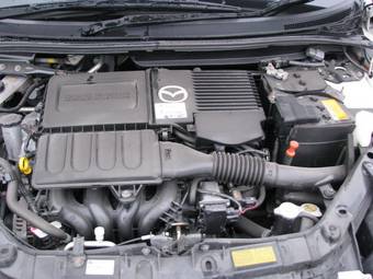 2005 Mazda Demio Photos
