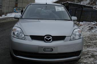 2005 Mazda Demio Pictures