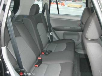 2005 Mazda Demio Photos