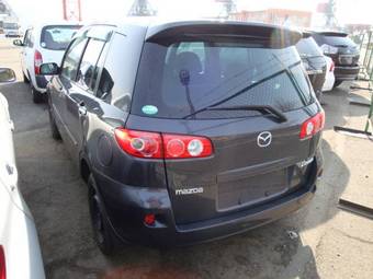 2005 Mazda Demio Photos