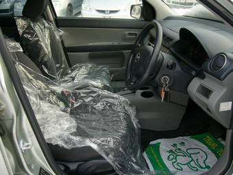 2005 Mazda Demio Wallpapers