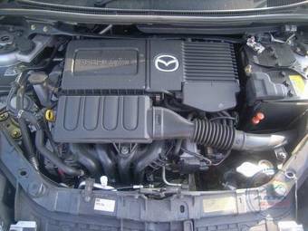 2005 Mazda Demio Pictures