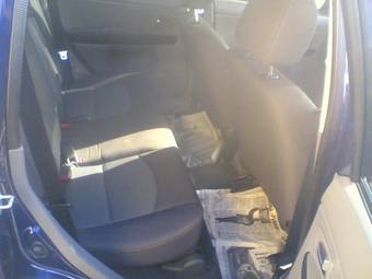 2005 Mazda Demio Photos