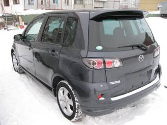 2005 Mazda Demio Pictures