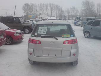 2005 Mazda Demio Pictures