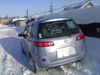 2005 Mazda Demio Photos