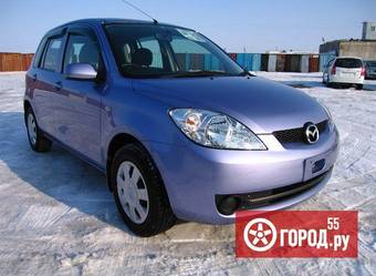 2005 Mazda Demio Photos