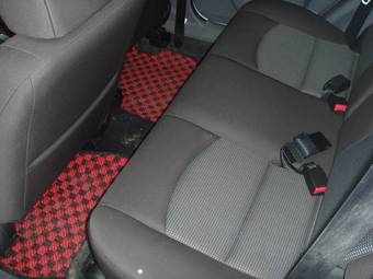 2005 Mazda Demio Pictures