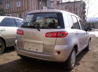 2005 Mazda Demio Pictures