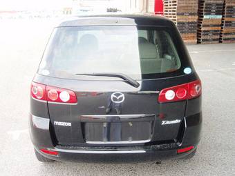 2005 Mazda Demio Photos