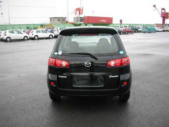 2005 Mazda Demio Photos