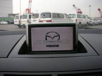 2005 Mazda Demio Images