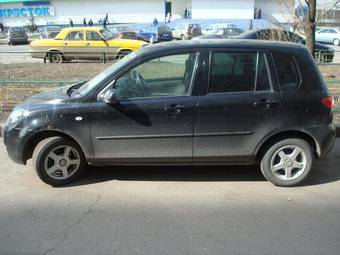 2005 Mazda Demio Pictures