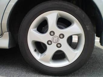 2005 Mazda Demio Wallpapers