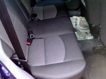 2005 Mazda Demio Pictures