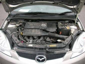 2005 Mazda Demio Photos