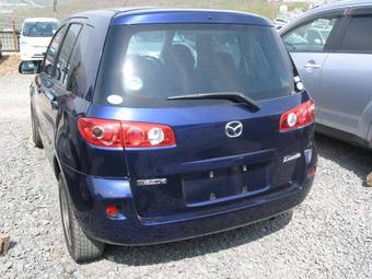 2005 Mazda Demio Pictures