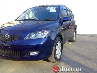 2005 Mazda Demio Photos