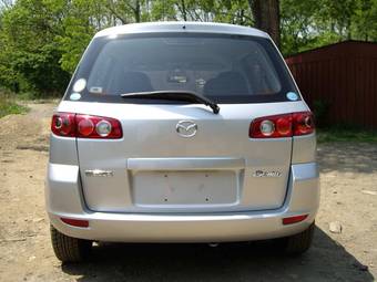 2005 Mazda Demio Photos
