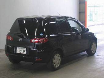 2005 Mazda Demio Photos