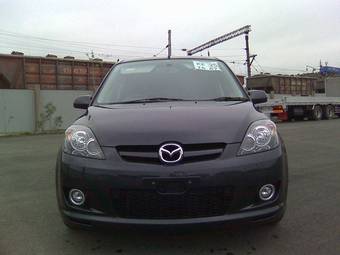 2005 Mazda Demio Pics