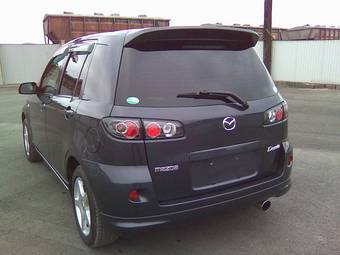 2005 Mazda Demio Pictures