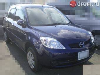 2005 Mazda Demio Photos